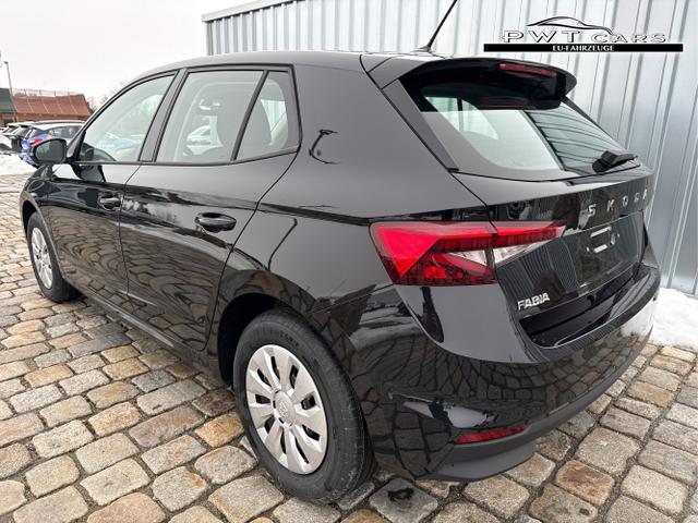 Skoda / Fabia / Schwarz / / / , Beispielbilder, ggf. teilweise mit Sonderausstattung