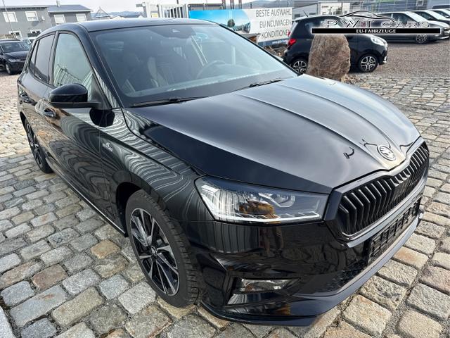  / / Schwarz / MonteCarlo / / 1.0 TSI 116PS DSG Panorama 2xDSG Kamera 17&ldquo; ALU, Beispielbilder, ggf. teilweise mit Sonderausstattung