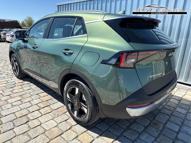 Kia / Sportage / Gr&uuml;n / / / , Beispielbilder, ggf. teilweise mit Sonderausstattung