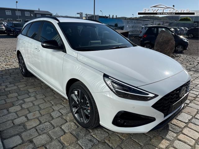 Hyundai / i30 Kombi / Wei&szlig; / / / , Beispielbilder, ggf. teilweise mit Sonderausstattung