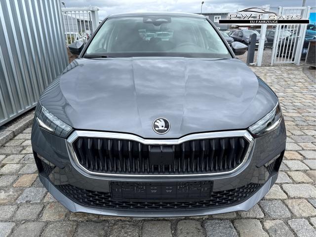 Skoda / Scala / Grau / / / 