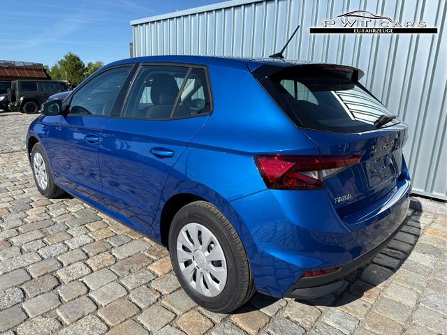 Skoda / Fabia / Blau / / / , Beispielbilder, ggf. teilweise mit Sonderausstattung