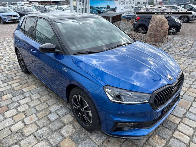 Skoda / Fabia / Blau / / / 