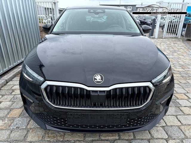 Skoda / Scala / Schwarz / / / 