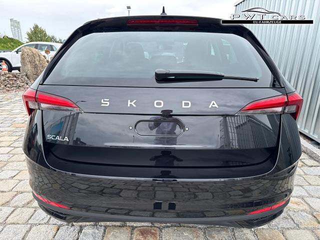 Skoda / Scala / Schwarz / / / 
