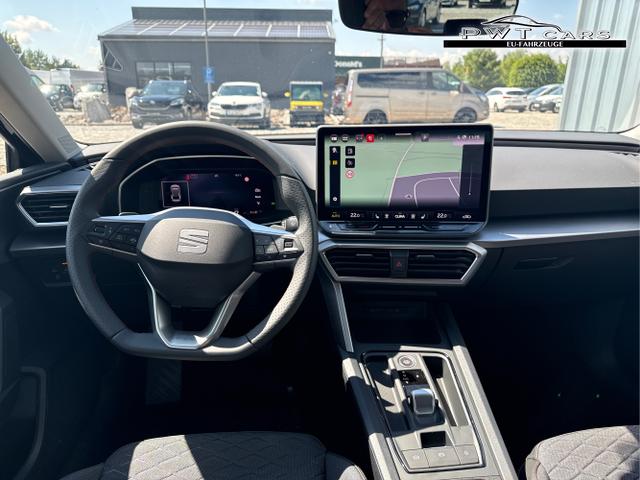 Seat / Leon Sportstourer / Schwarz / / / 