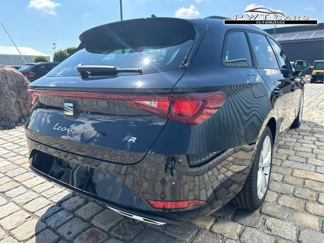 Seat / Leon Sportstourer / Schwarz / / / 