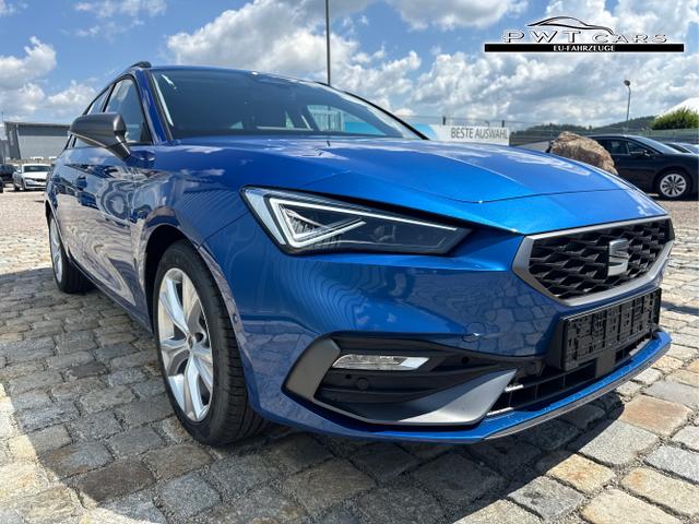 Seat / Leon Sportstourer / Blau / / / 