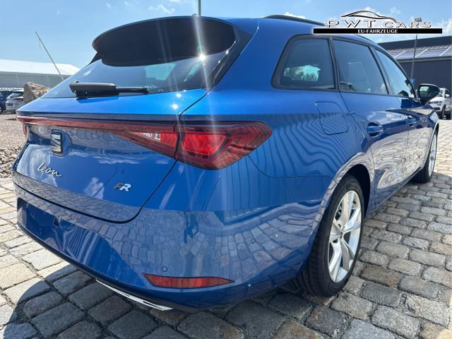Seat / Leon Sportstourer / Blau / / / 