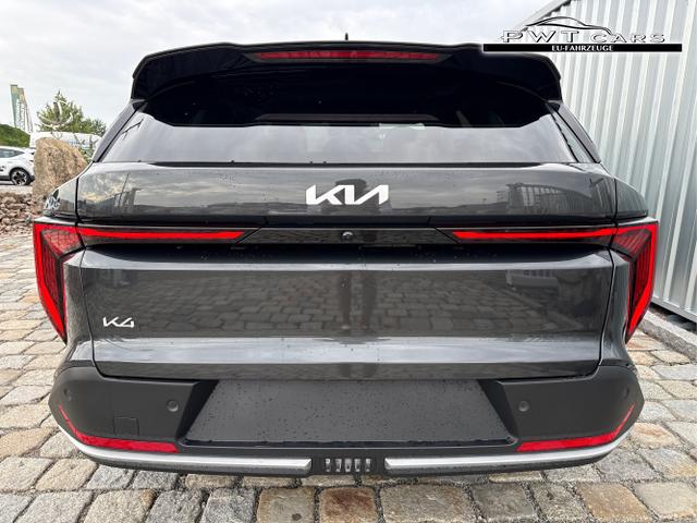Kia / K4 Sportswagon / Silber / / / , Beispielbilder, ggf. teilweise mit Sonderausstattung