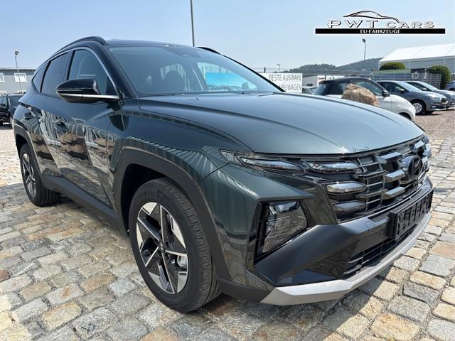 Hyundai / TUCSON / Gr&uuml;n / / / , Beispielbilder, ggf. teilweise mit Sonderausstattung