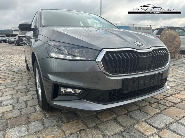 Skoda / Fabia / Grau / / / 130 Jahre 1.0 MPI 80 PS-Virtuelles Cockpit-AppleCarplay-Android-Auto-LED-Klima-Tempomat-R&uuml;ckfahrkamera-DAB-SHZ-15 Alu-sofort, Beispielbilder, ggf. teilweise mit Sonderausstattung
