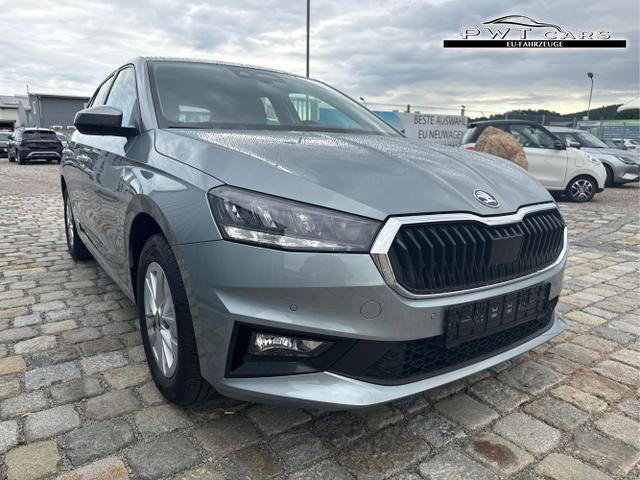 Skoda / Fabia / Grau / / / 130 Jahre 1.0 MPI 80 PS-Virtuelles Cockpit-AppleCarplay-Android-Auto-LED-Klima-Tempomat-R&uuml;ckfahrkamera-DAB-SHZ-15 Alu-sofort, Beispielbilder, ggf. teilweise mit Sonderausstattung