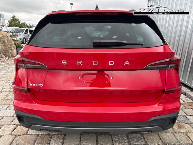 Skoda / Kamiq / Rot / / / , Beispielbilder, ggf. teilweise mit Sonderausstattung