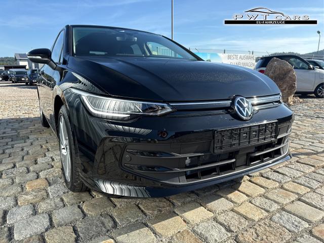 Volkswagen / Golf / Schwarz / / / VIII PRIME 1.5 TSI eHybrid PHEV 150 KW-Park Assist-R&uuml;ckfahrkamera-3 Zonen Climatronic-Wireless App Connect-Sofort, Beispielbilder, ggf. teilweise mit Sonderausstattung