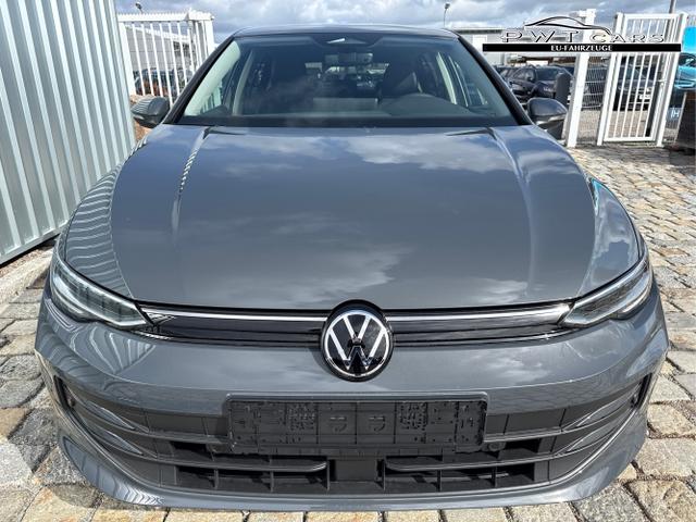 Volkswagen / Golf / Grau / / / 