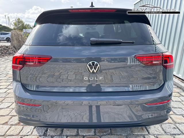 Volkswagen / Golf / Grau / / / 