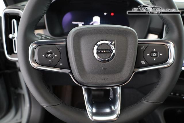 Volvo XC40 Core 2WD B3 Mild-Hybrid Core, Navi, LED, Winter, Kamera, el. Klappe 