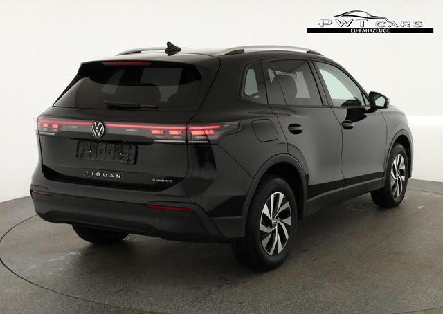 Volkswagen Tiguan 1.5 TSI eHybrid 150 kW Life DSG Life, AHK, Navi, ParkAssist, 5-J Garantie 