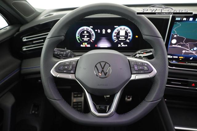 Volkswagen Tiguan 1.5 TSI eHybrid 200 kW R-Line Black, Pano, 20-Zoll, AHK, AreaView, 5-J Garantie 