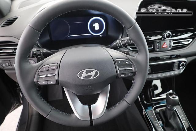 Hyundai i30 Kombi 1.0 T-GDI DCT Family, Navi, ACC, Side, Winter, 17-Zoll, Klimaautomatik 