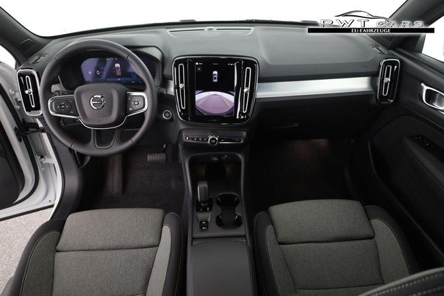 Volvo XC40 Core 2WD B3 Mild-Hybrid Core, AHK, Navi, LED, Winter, Kamera, el. Klappe 