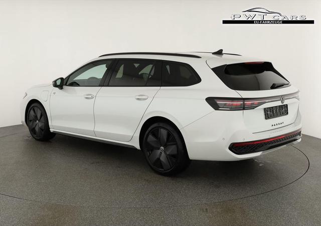 Volkswagen Passat Variant 1.5 TSI eHybrid 200 kW R-Line Black, Pano, AHK, AreaView, 19-Zoll 