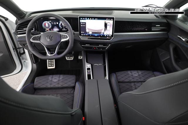 Volkswagen Passat Variant 1.5 TSI eHybrid 200 kW R-Line Black, Pano, AHK, AreaView, 19-Zoll 