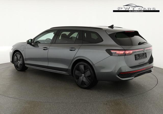 Volkswagen Passat Variant 1.5 TSI eHybrid 200 kW R-Line Black, Pano, AHK, AreaView, 19-Zoll 