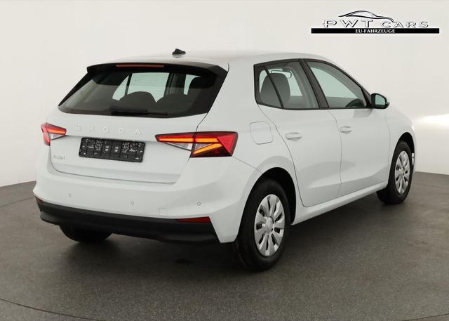 Skoda Fabia Selection 1.0 TSI Selection, AHK, Tempomat, Ladeboden, Park, Winterpaket, SmartLink, 4-J Garantie 