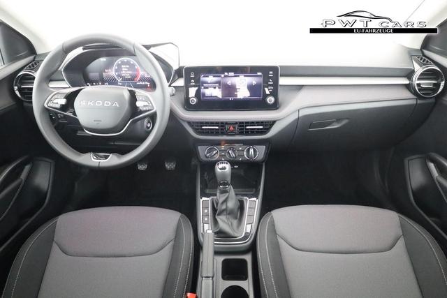 Skoda Fabia Selection 1.0 TSI Selection, AHK, Tempomat, Ladeboden, Park, Winterpaket, SmartLink, 4-J Garantie 