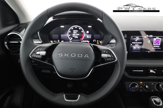 Skoda Fabia Selection 1.0 TSI Selection, AHK, Tempomat, Ladeboden, Park, Winterpaket, SmartLink, 4-J Garantie 