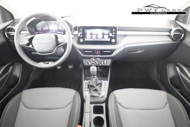 Skoda Fabia Selection 1.0 TSI Selection, Park, Winterpaket, SmartLink, 4-J Garantie 