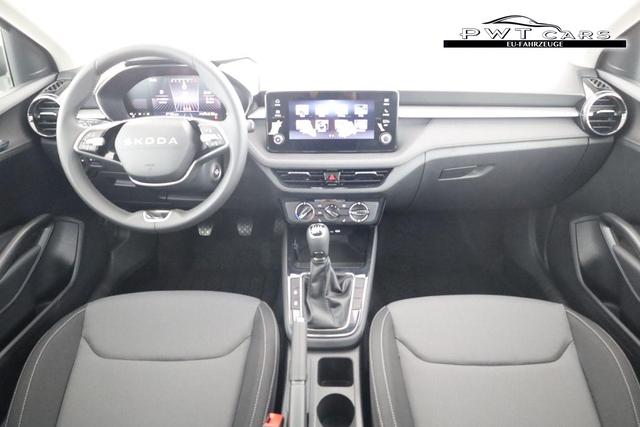 Skoda Fabia Selection 1.0 TSI Selection, Park, Winterpaket, SmartLink, 4-J Garantie 