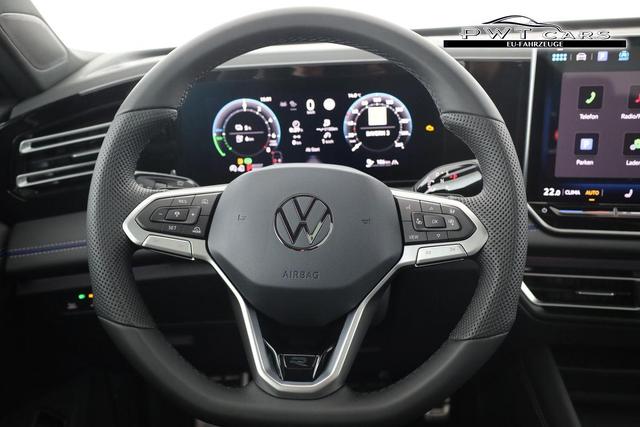 Volkswagen Tiguan 1.5 TSI eHybrid 200 kW R-Line Black, Pano, 20-Zoll, AHK, AreaView, 5-J Garantie 
