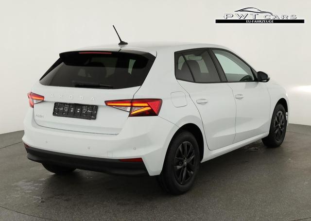 Skoda Fabia Selection 1.0 TSI 130 Jahre, LED, Kamera, Winter, 15-Zoll, 5-J. Garantie 