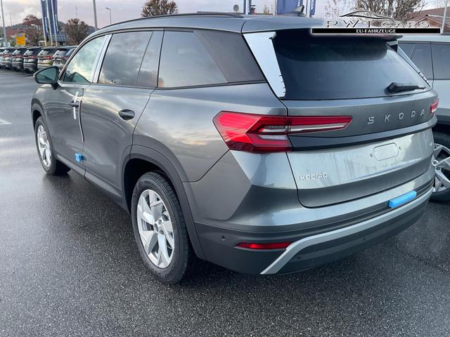 Skoda Kodiaq 2.0 TDI 142kW 4x4 Selection DSG Selection, 7-Sitzer, AHK, Navi, Side, el. Klappe, AreaView, ParkAssist 