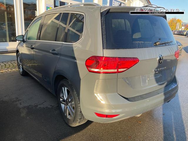 Volkswagen Touran Comfortline BMT/Start-Stopp 1.5 TSI DSG Comfortline, 7-Sitzer, AHK, Navi, Kamera, Side, Winter, 4-J. Garantie 