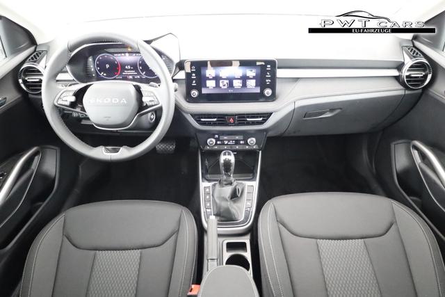 Skoda Fabia Selection 1.0 TSI DSG 130 Jahre, LED, Kamera, ACC, Side, Ladeboden, Winter 