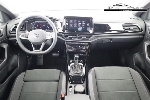 Volkswagen T-Roc Style 1.5 TSI DSG Black Style, AHK, IQ.Light, 19-Zoll, easyOpen, Navi 