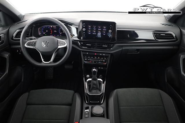 Volkswagen T-Roc Style 1.5 TSI DSG Black Style, AHK, IQ.Light, 19-Zoll, easyOpen, Navi 
