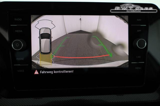 Volkswagen T-Cross 1.0 TSI 85 kW Life DSG Life, LED, Kamera, ACC, Side, Winter, 17-Zoll, 3-J. Garantie 