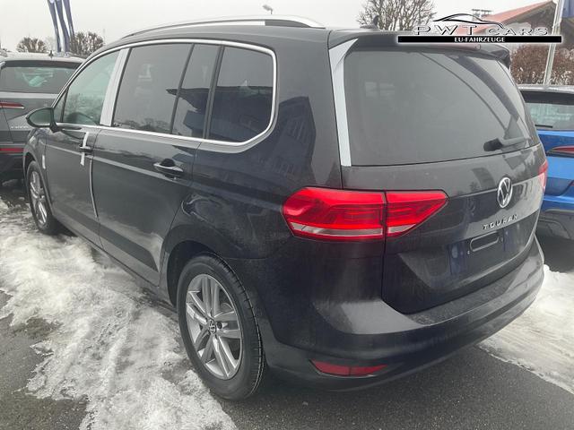 Volkswagen Touran Comfortline BMT/Start-Stopp 1.5 TSI DSG Comfortline, 7-Sitzer, AHK, Navi, Kamera, Side, Winter, 3 J.-Garantie 