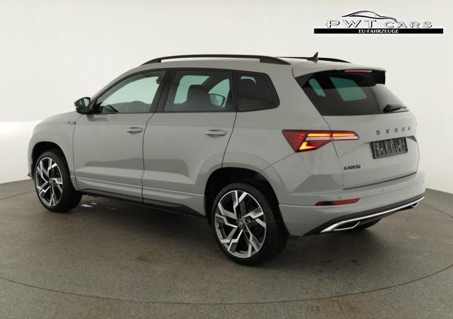 Skoda Karoq Sportline 1.5 TSI DSG Sportline, AHK, Navi, Matrix, Side, el. Klappe, Winter, 5 J.-Garantie, 19-Zoll 