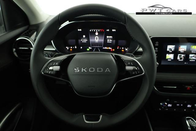 Skoda Fabia Selection 1.0 TSI DSG Selection, 15-Zoll schwarz, Winter, Ladeboden 