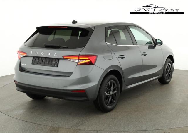 Skoda Fabia Selection 1.0 TSI DSG Selection, KESSY, Kamera, 15-Zoll schwarz, Winter, Ladeboden 