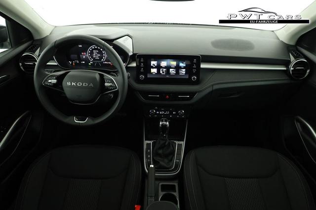 Skoda Fabia Selection 1.0 TSI DSG Selection, 15-Zoll schwarz, Winter, Ladeboden 