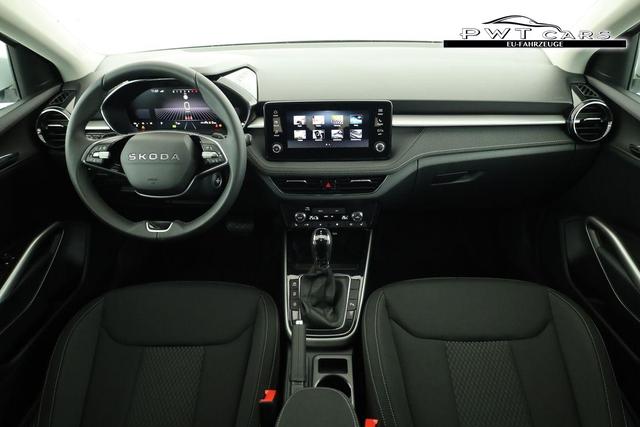 Skoda Fabia Selection 1.0 TSI DSG Selection, KESSY, Kamera, 15-Zoll schwarz, Winter, Ladeboden 