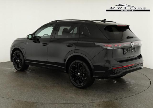 Volkswagen Tiguan 1.5 TSI eHybrid 200 kW R-Line Black, Pano, IQ.Light, 20-Zoll, AHK, AreaView 