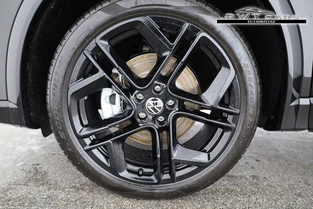 Volkswagen Tiguan 1.5 TSI eHybrid 200 kW R-Line Black, Pano, IQ.Light, 20-Zoll, AHK, AreaView 